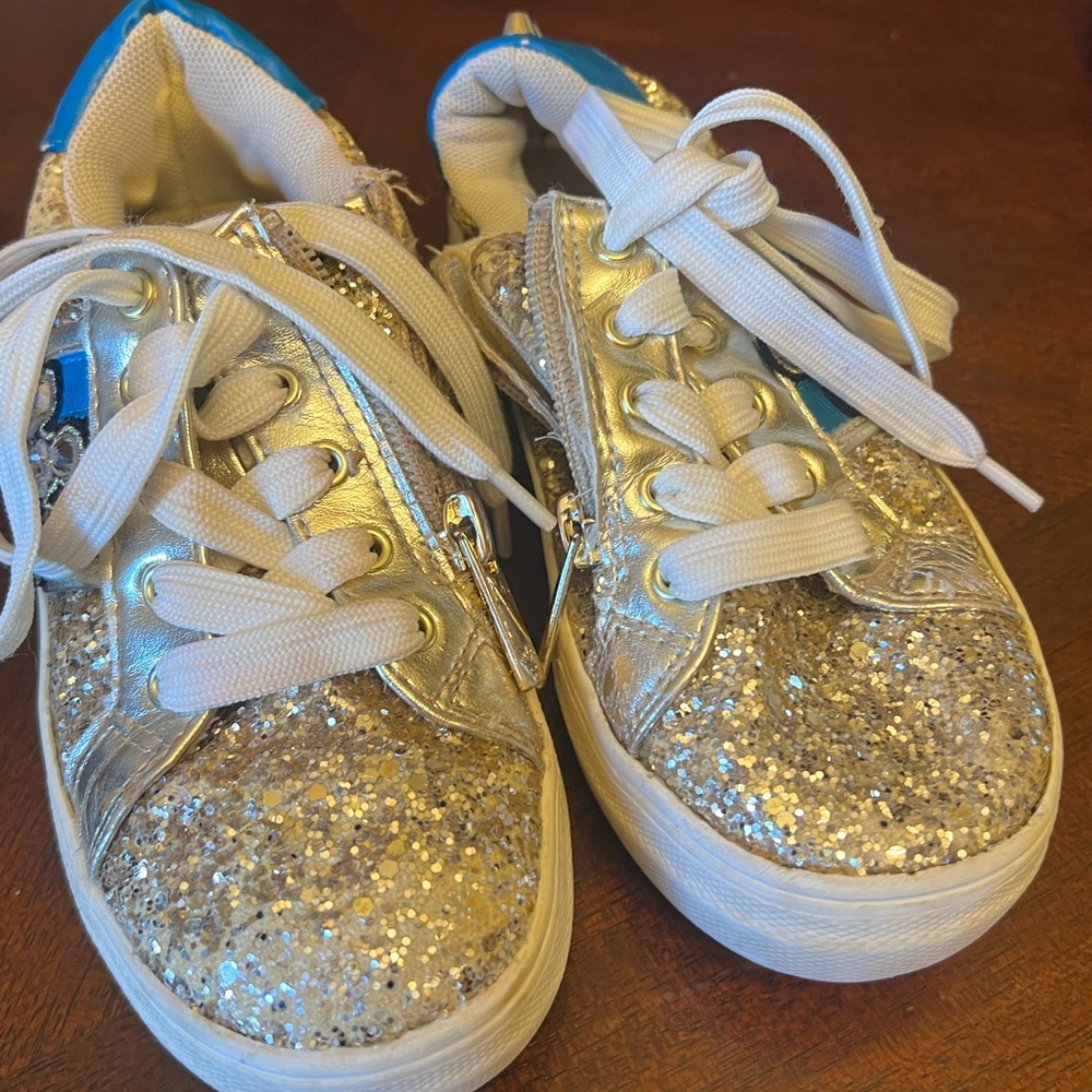 5 pairs of girls shoes size 13, will sell separately but prefer the set